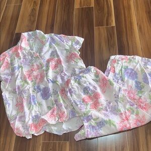 Large Miss Elaine 100% rayon floral lightweight pajama set